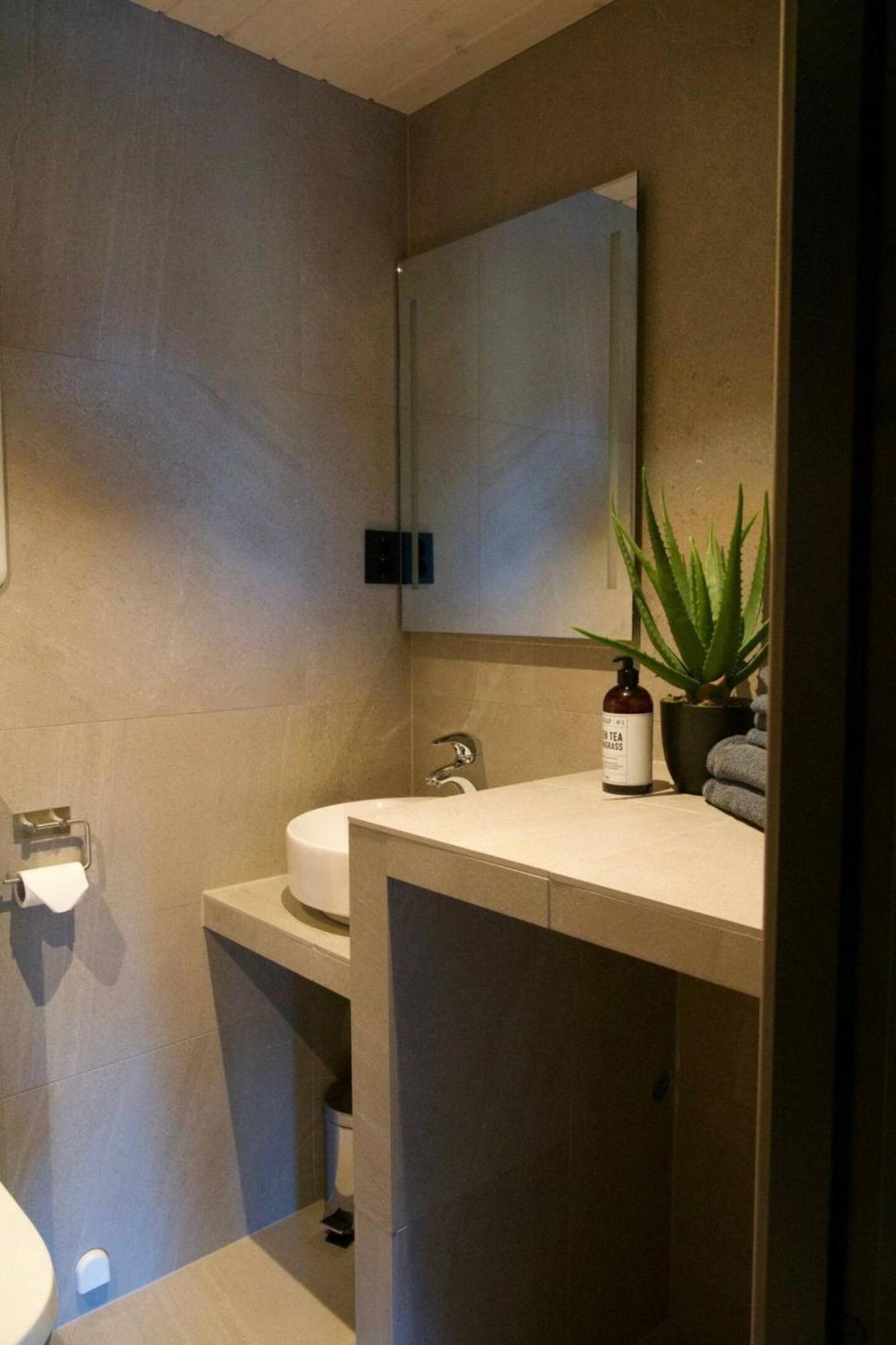 Seafront Apartment هينينغفير المظهر الخارجي الصورة